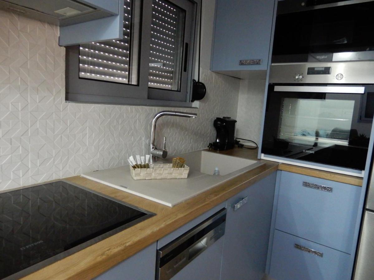 Royal Legend Suite Souda Luaran gambar