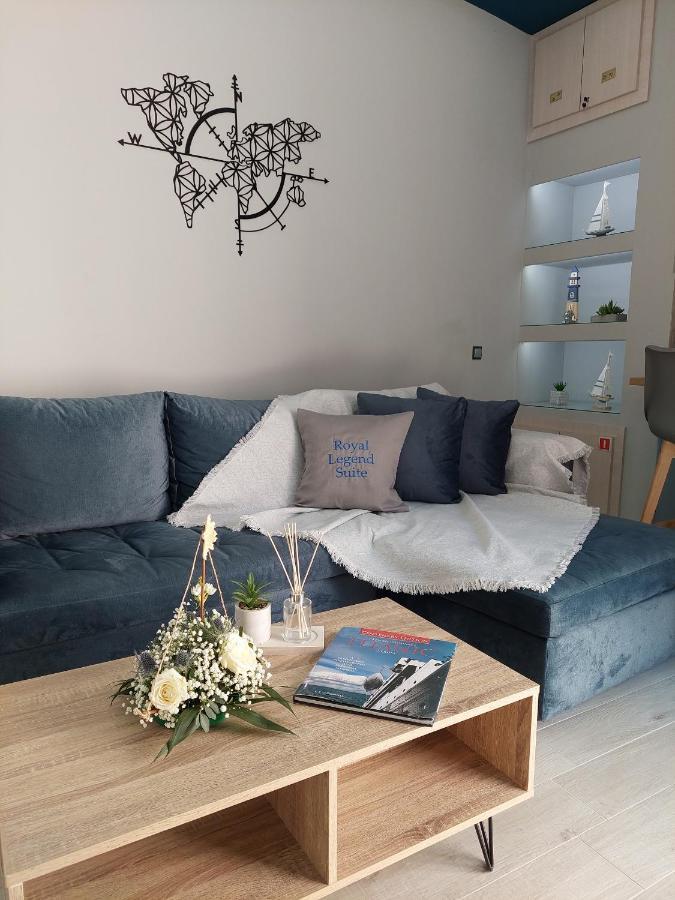 Royal Legend Suite Souda Luaran gambar
